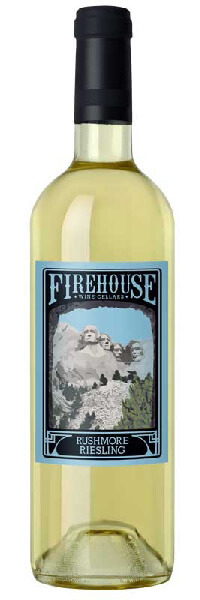 Rushmore Dry Riesling wine bottle